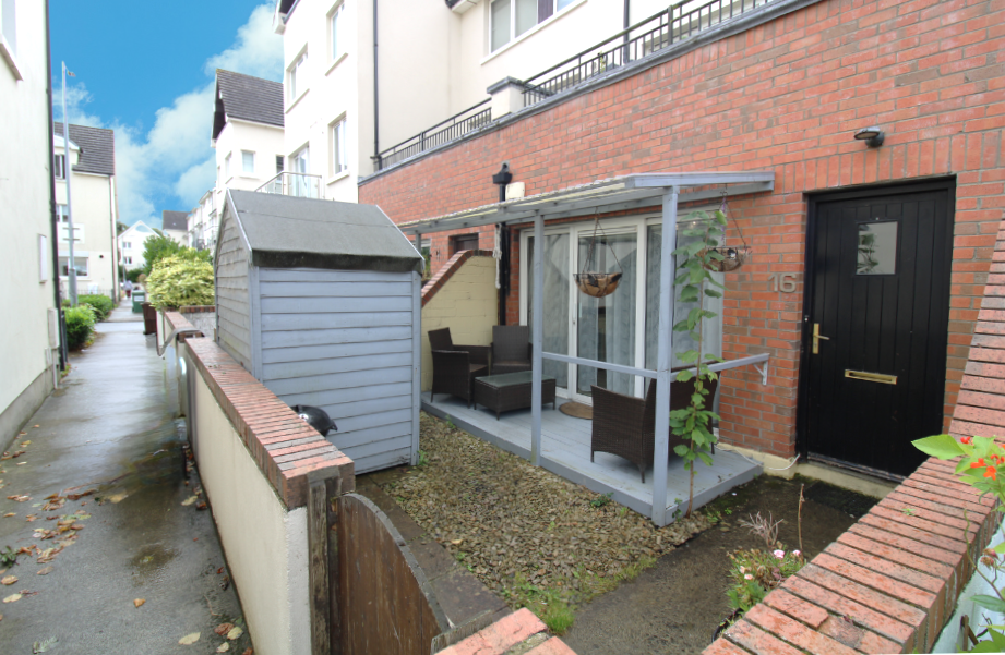 16 Annaly Court, Ongar, Dublin 15