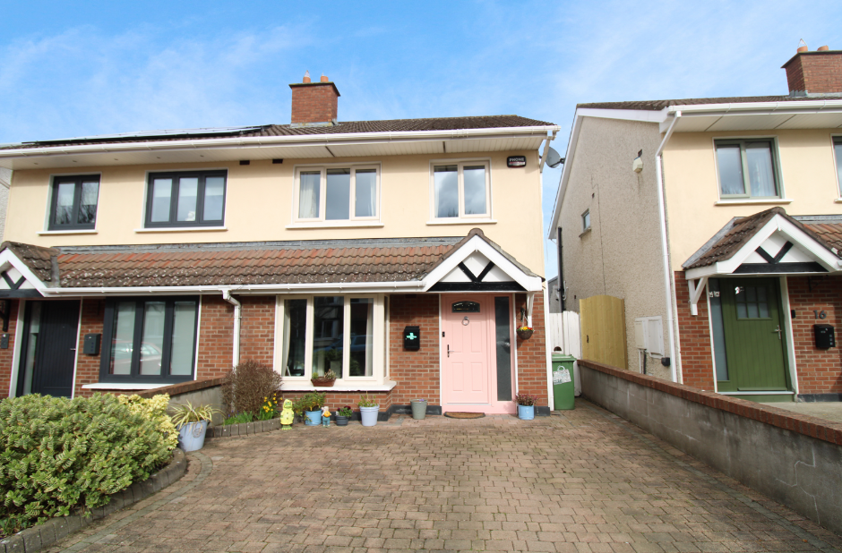 18 Luttrellstown Rise, Castleknock, Dublin 15